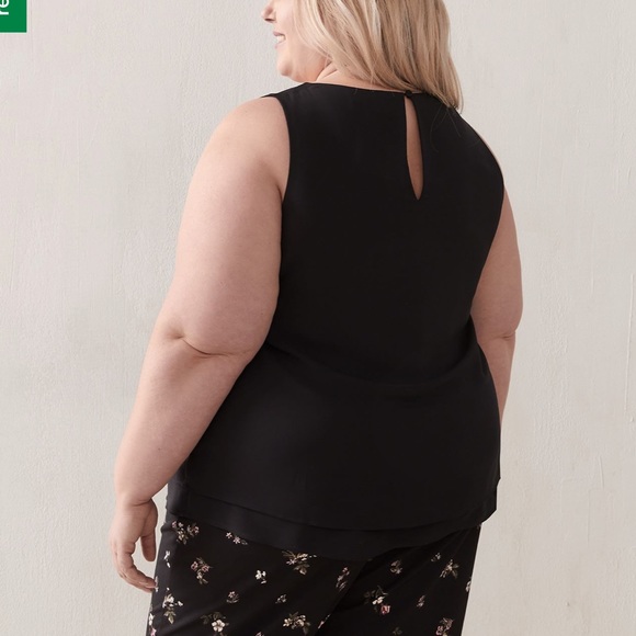 Sleeveless Blouse With Underpinning NWOTs - Picture 3 of 4